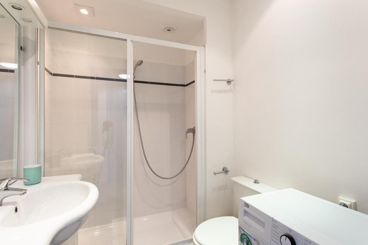 Nice Center - Bright Studio Balcony Wifi & Aircon Apartamento Exterior foto